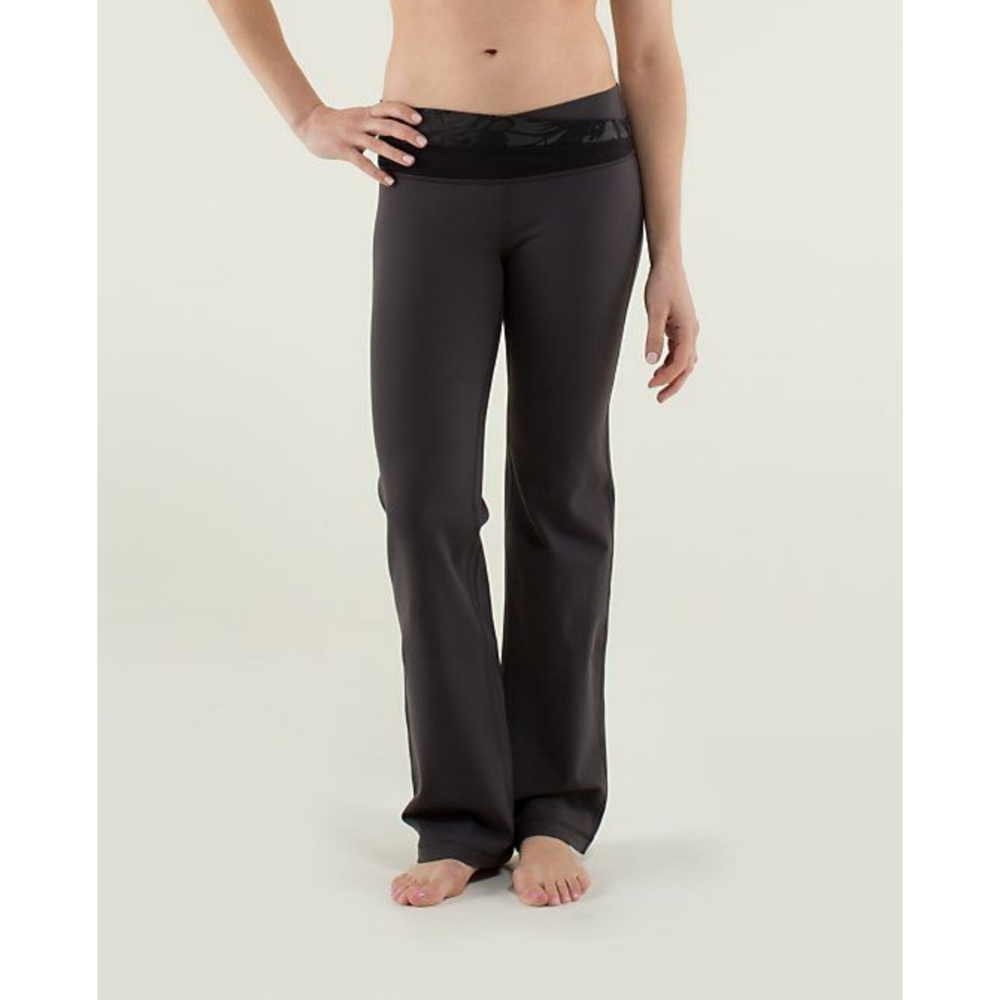 Lululemon athletica pants.